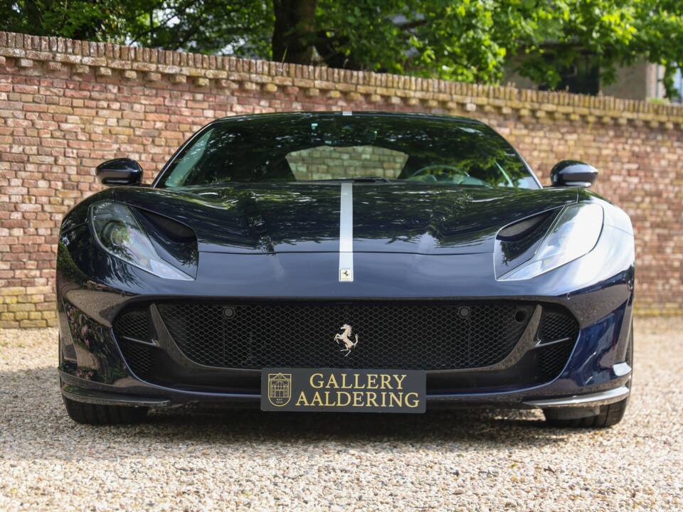 Image 8/50 of Ferrari 812 Superfast (2020)