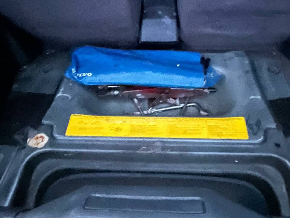 Bild 9/10 von Volvo 480 Turbo (1988)