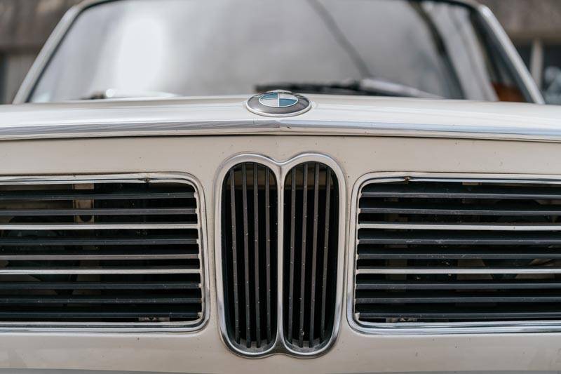 Immagine 7/28 di BMW 2002 (1971)