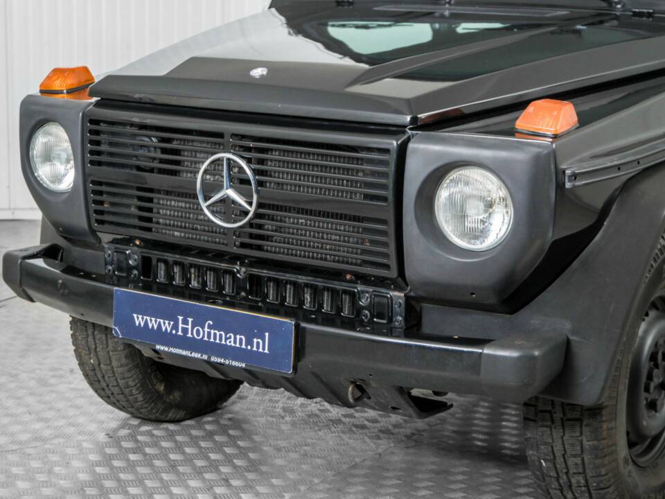 Afbeelding 19/50 van Mercedes-Benz 300 GD (SWB) (1983)