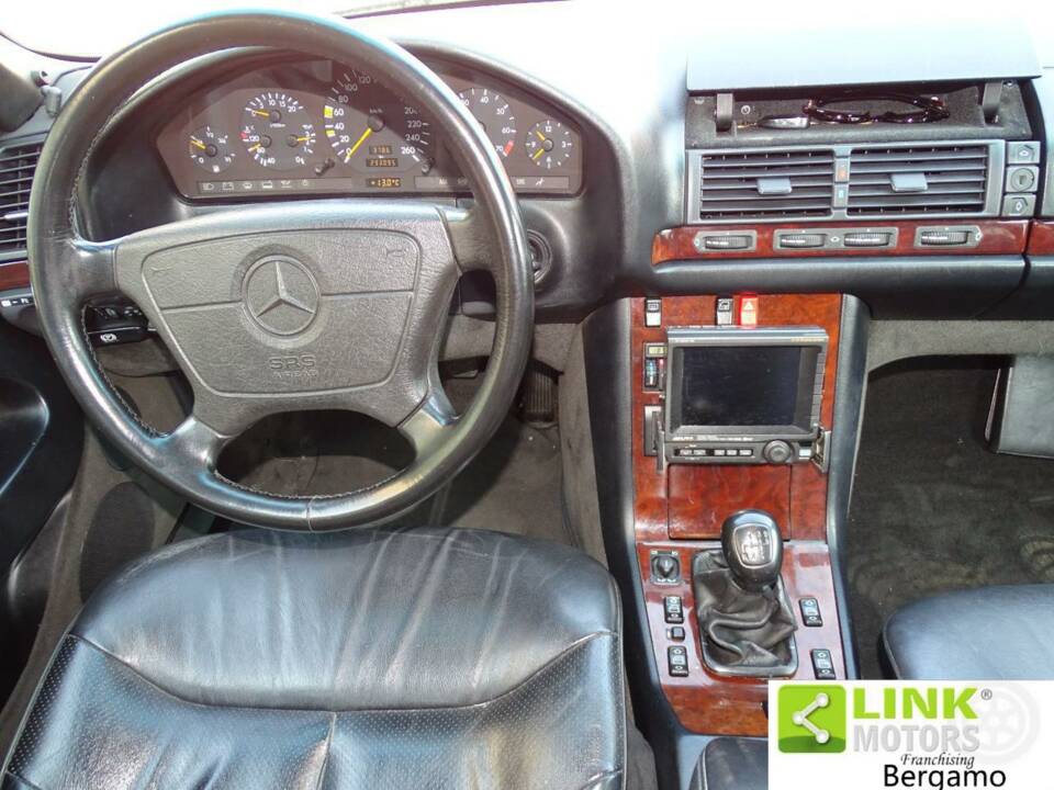 Afbeelding 8/10 van Mercedes-Benz C 280 (1994)