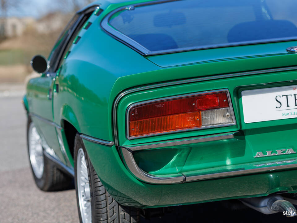 Image 22/49 de Alfa Romeo Montreal (1974)