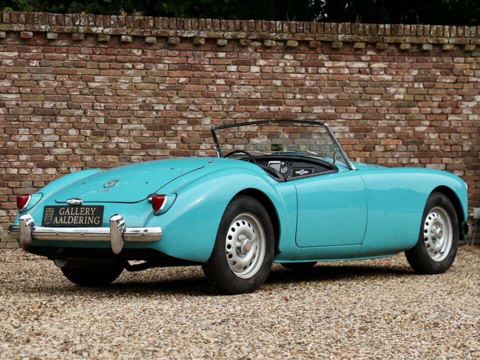 Bild 15/50 von MG MGA Twin Cam (1959)