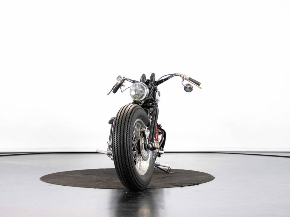 Immagine 7/50 di Harley-Davidson FLSTC Heritage Softail Classic (1997)