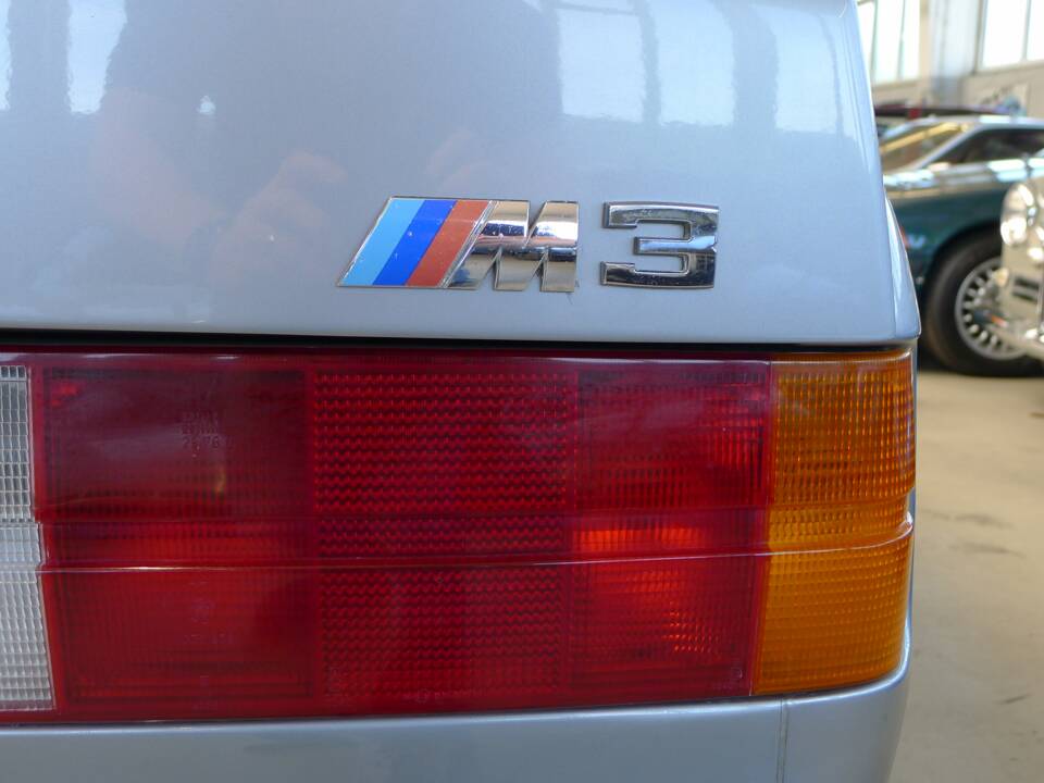Immagine 31/45 di BMW M3 (1987)