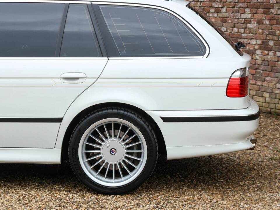 Bild 26/50 von ALPINA B10 V8 Touring (2000)