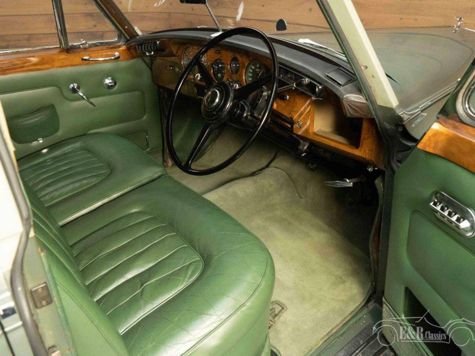 Image 14/19 de Bentley S 3 (1963)