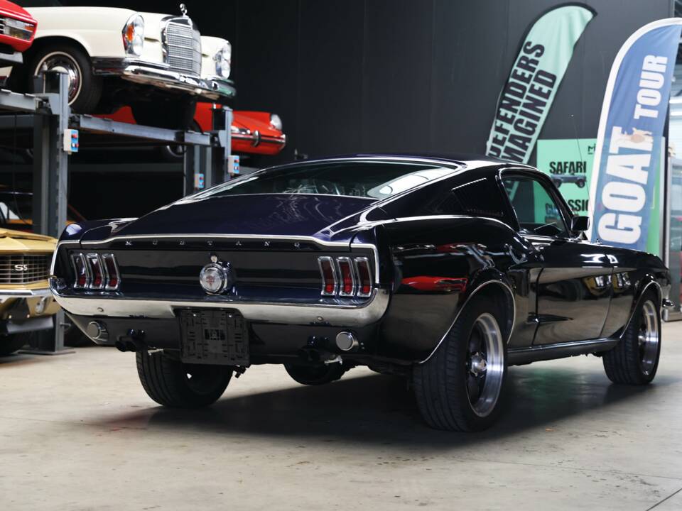 Image 32/57 of Ford Mustang 302 (1968)