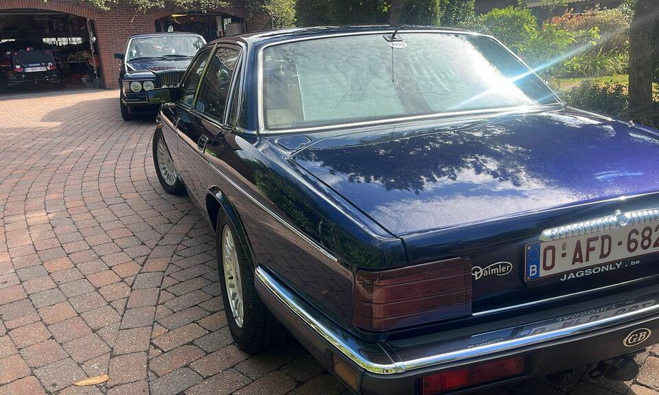 Afbeelding 8/8 van Daimler XJ 6 4.0 (1992)