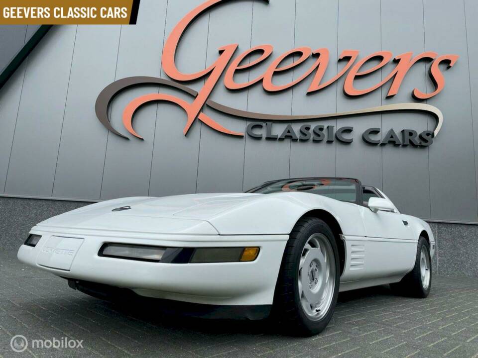 Image 1/6 of Chevrolet Corvette Convertible (1991)