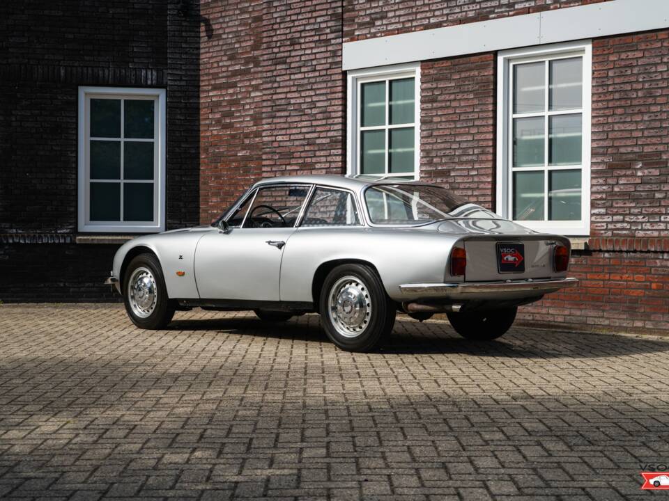 Bild 8/38 von Alfa Romeo 2600 Sprint Zagato (1968)