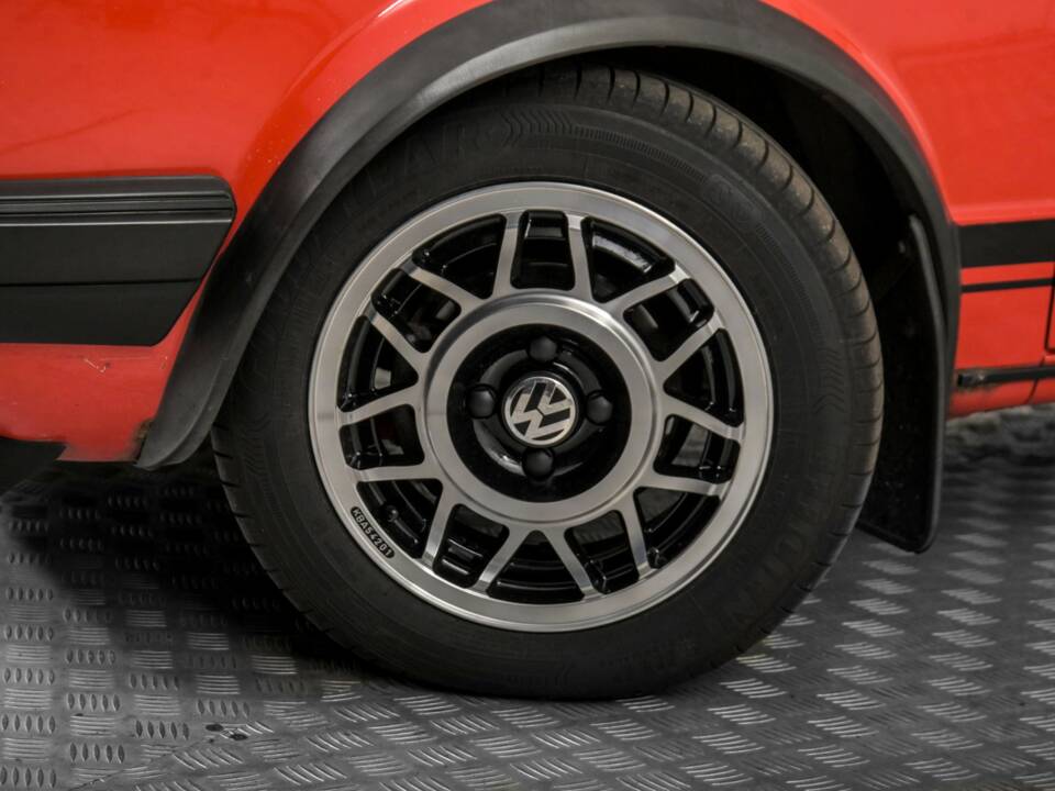 Bild 4/50 von Volkswagen Golf I 1.5 (1983)