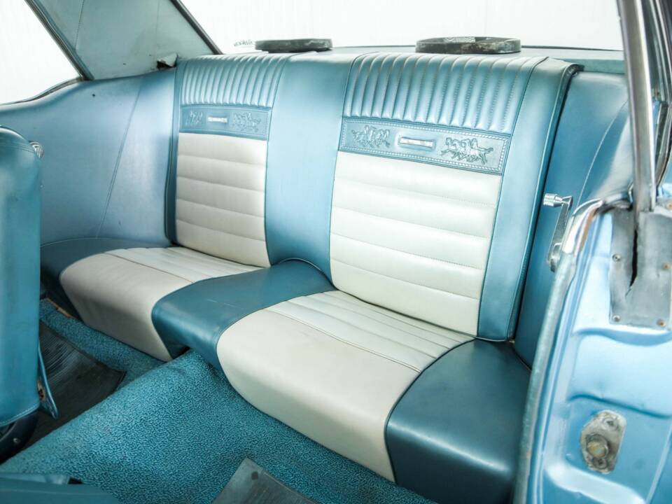 Image 35/50 of Ford Mustang 302 (1966)