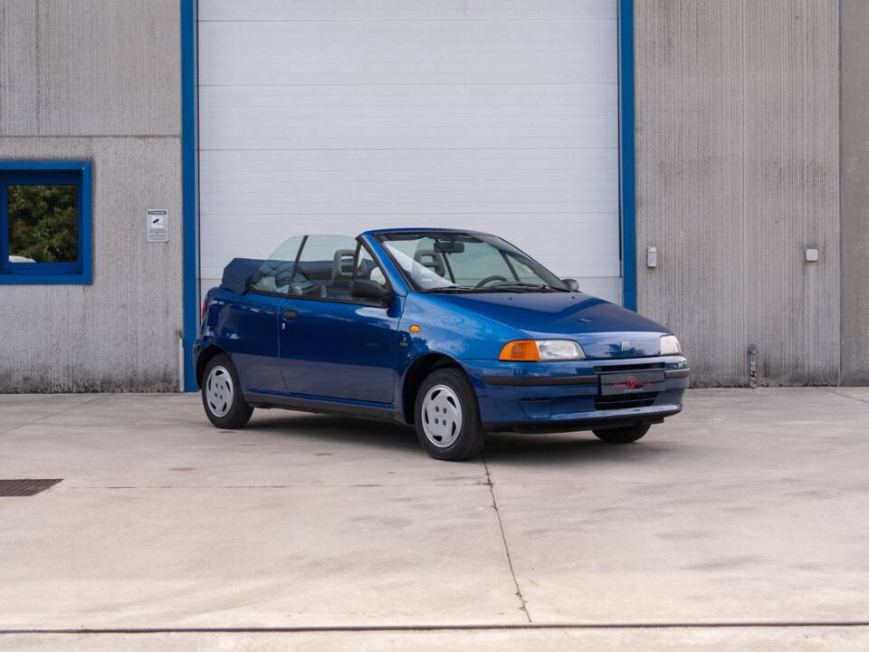 Image 24/99 of FIAT Punto 60 (1994)