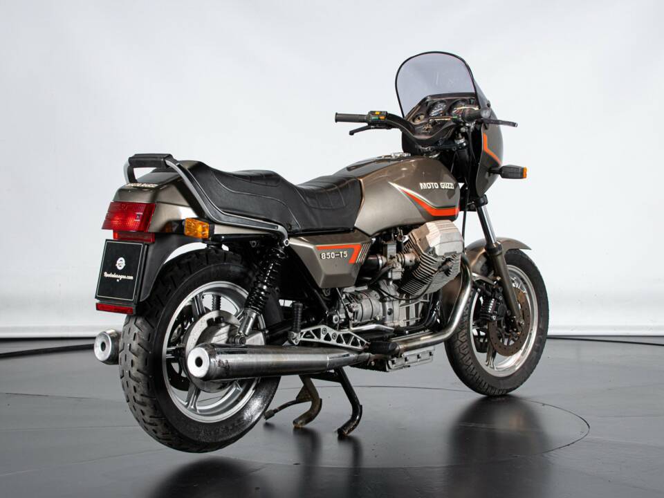 Image 5/50 of Moto Guzzi 850 T 5 (1984)