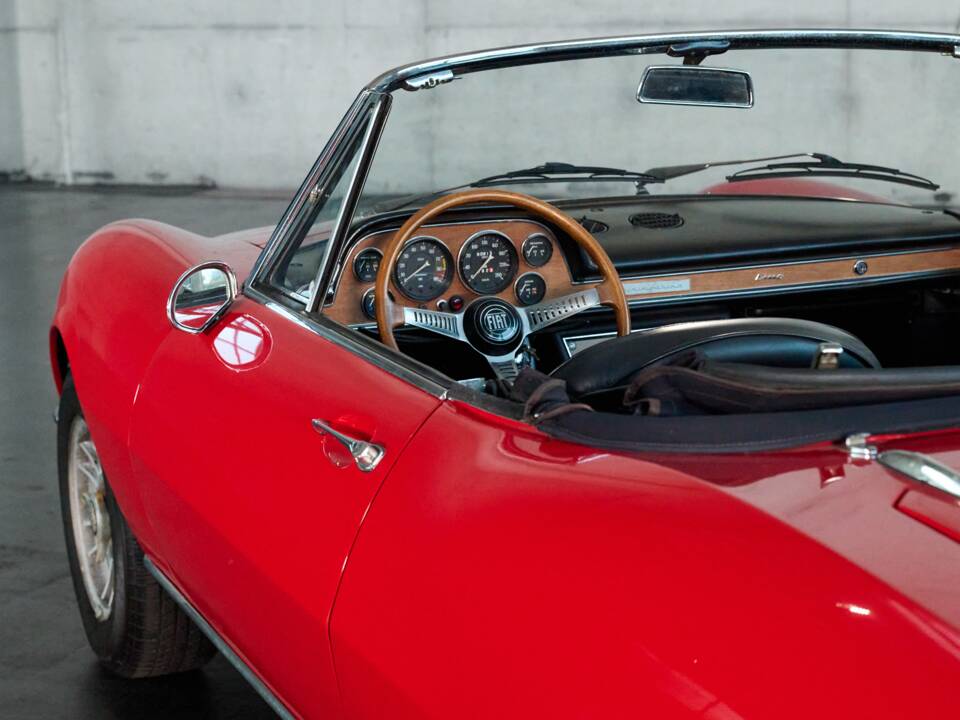 Bild 13/50 von FIAT Dino Spider (1969)