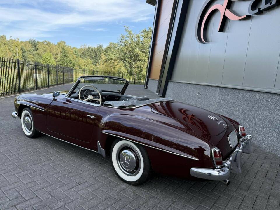 Image 10/50 de Mercedes-Benz 190 SL (1959)