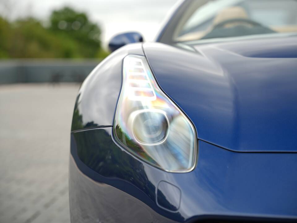 Image 33/50 of Ferrari California T (2015)