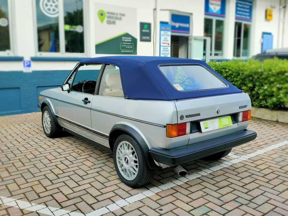 Immagine 5/10 di Volkswagen Golf I Cabrio GLi 1.6 (1981)