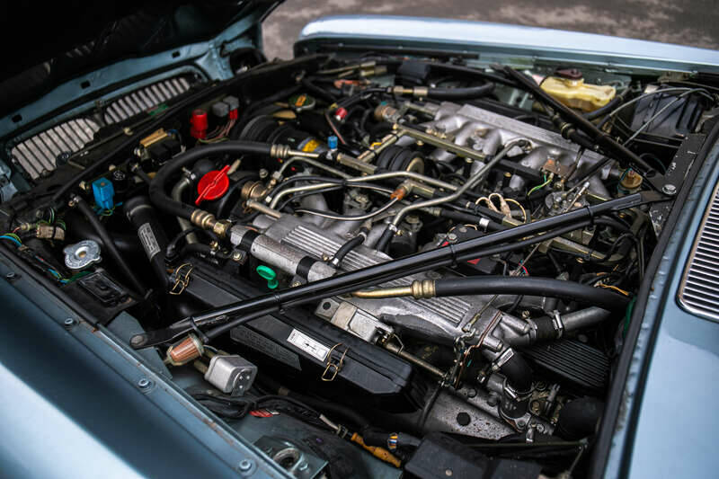 Bild 3/37 von Daimler Double Six (1990)