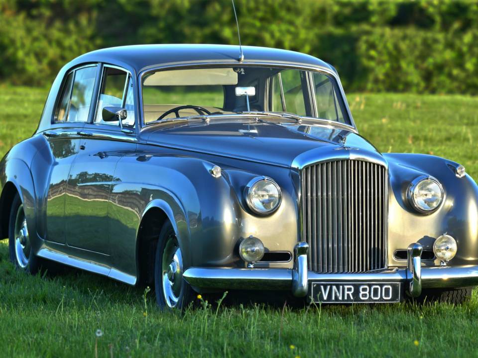 Image 3/47 de Bentley S 2 (1960)