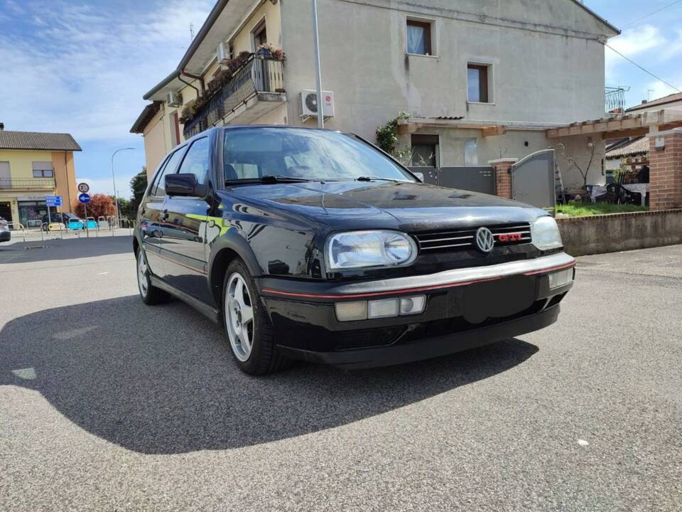 Image 3/10 of Volkswagen Golf III GTI 2.0 (1996)