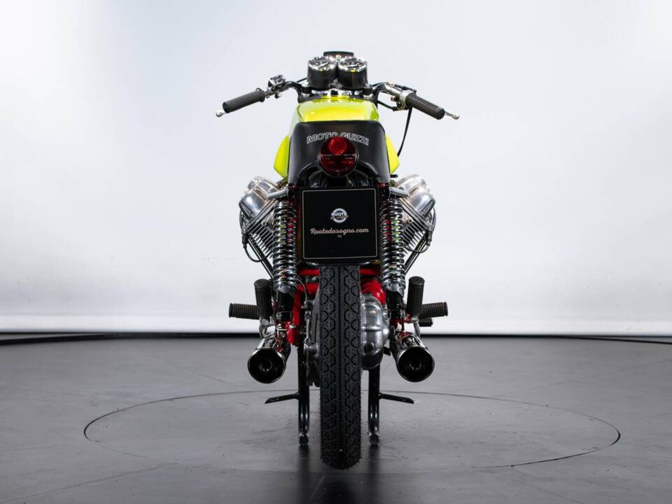 Image 2/50 of Moto Guzzi DUMMY (1971)