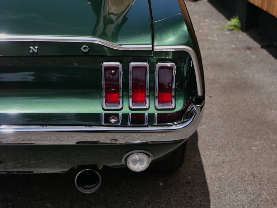 Bild 8/32 von Ford Mustang Custom (1967)