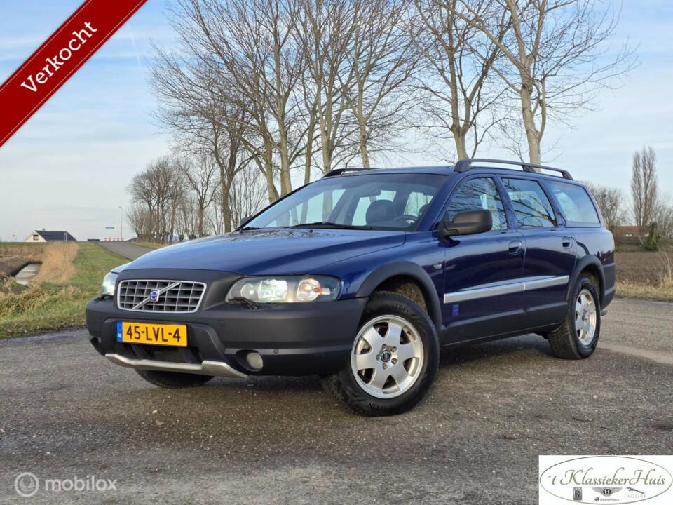 Bild 1/33 von Volvo V 70 2.4 (2002)