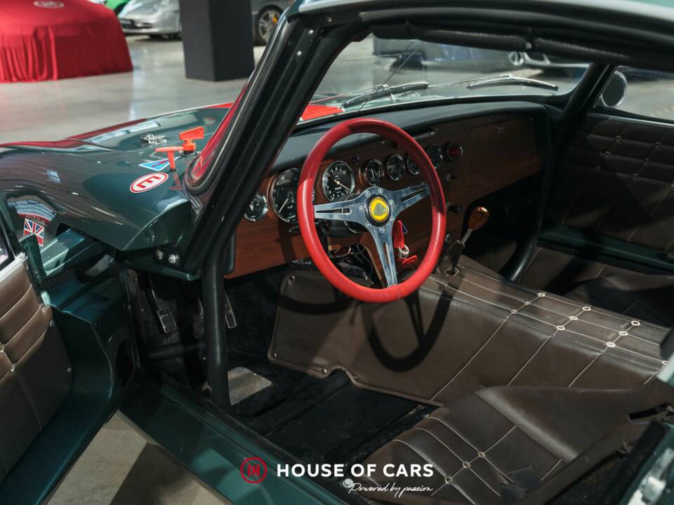 Image 14/24 of Lotus Elan S2 26R (1965)