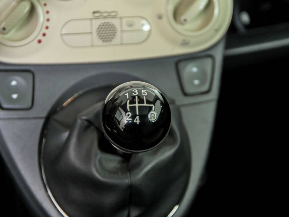 Bild 26/42 von FIAT 500 (2009)