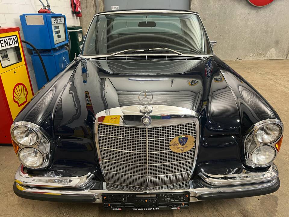 Image 5/19 of Mercedes-Benz 300 SE (1967)
