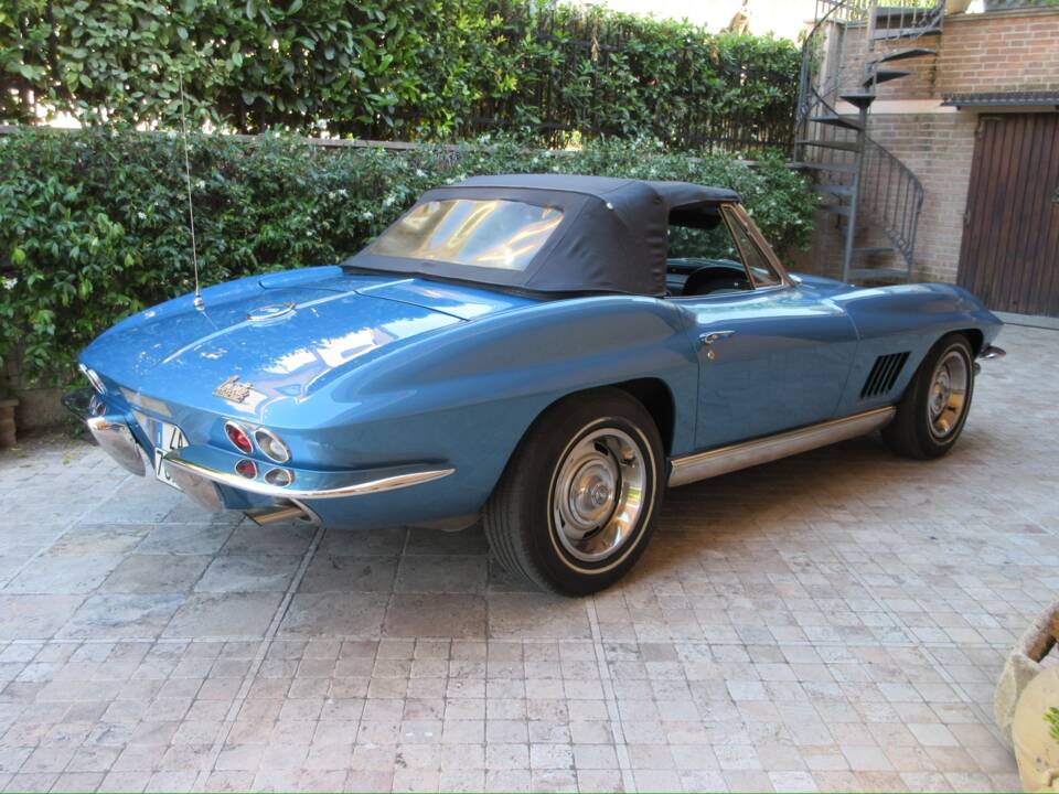 Imagen 26/42 de Chevrolet Corvette Sting Ray Convertible (1967)