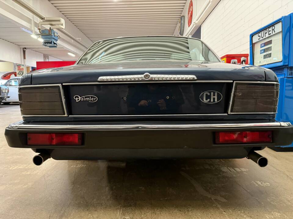 Image 15/18 of Jaguar XJ 6 4.0 (1990)