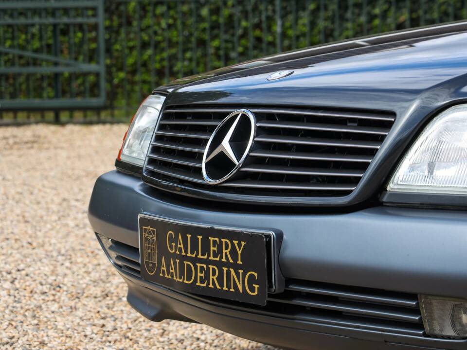 Image 50/50 of Mercedes-Benz 500 SL (1992)