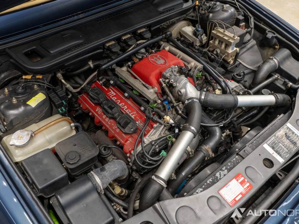 Bild 21/47 von Maserati Ghibli 2.8 (1997)