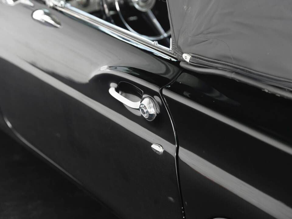 Immagine 26/50 di Ford Thunderbird (1957)