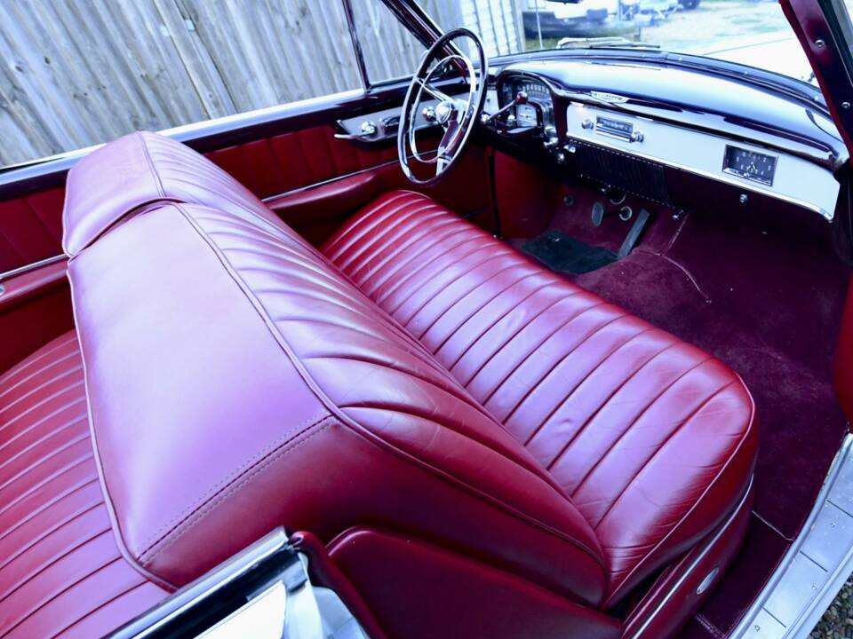 Image 41/50 of Cadillac 62 Convertible (1951)