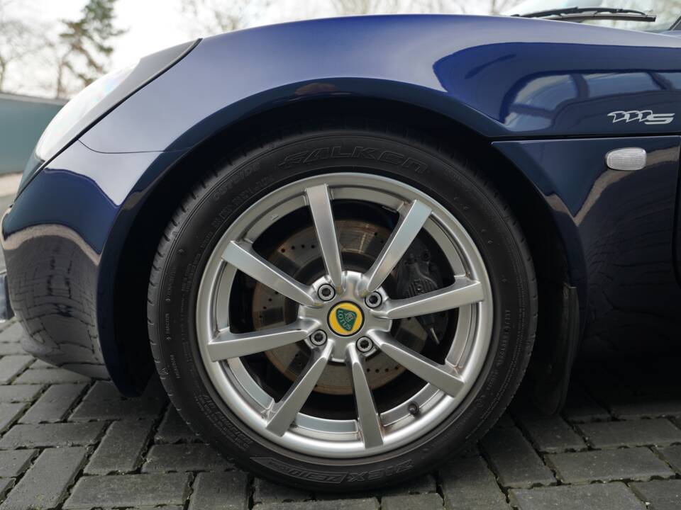 Image 42/50 of Lotus Elise 111S (2004)