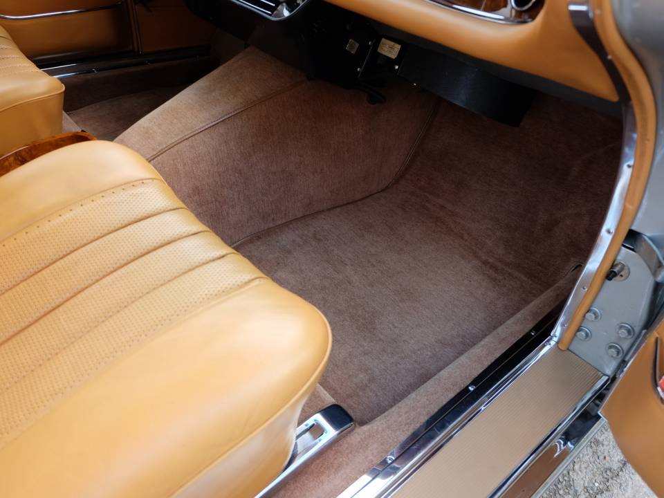 Bild 21/50 von Mercedes-Benz 300 SE (1967)