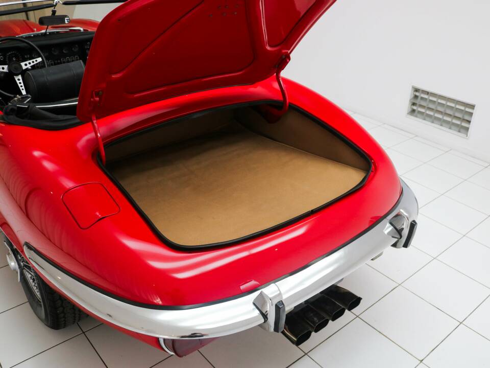 Bild 46/48 von Jaguar E-Type V12 (1973)