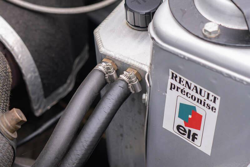 Image 42/50 of Renault R 5 GT Turbo (1987)