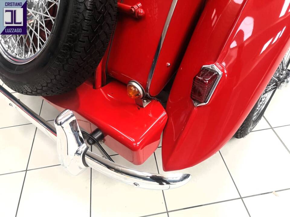 Bild 36/84 von MG TD (1951)