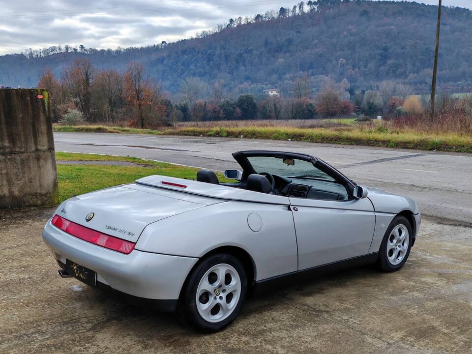 Bild 8/40 von Alfa Romeo Spider 2.0 Twin Spark 16V (1997)