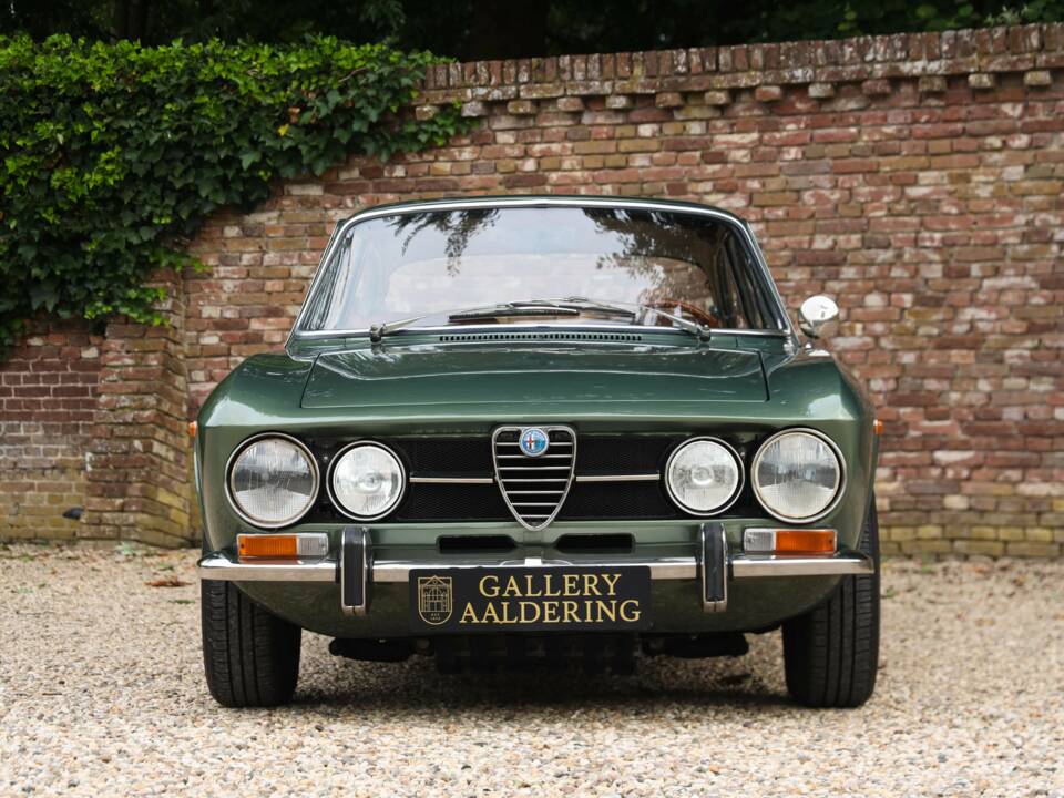Bild 5/50 von Alfa Romeo 1750 GT Veloce (1971)