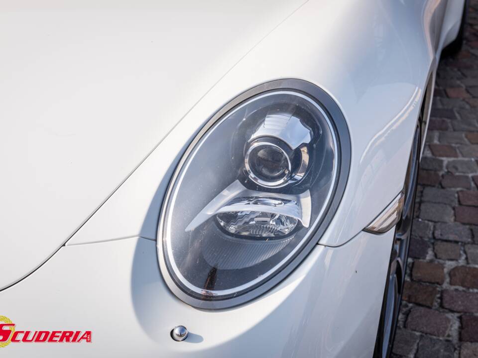 Bild 10/35 von Porsche 911 Carrera (2013)