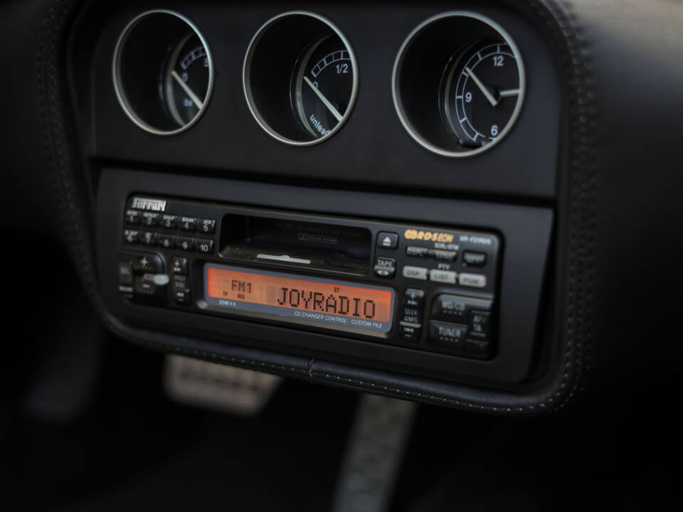 Immagine 67/76 di Ferrari F 355 F1 GTS (1997)
