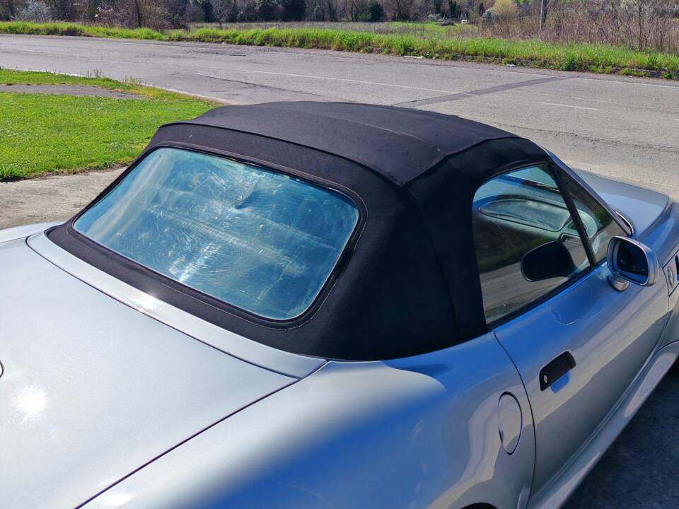 Bild 12/22 von BMW Z3 1.9 (1997)