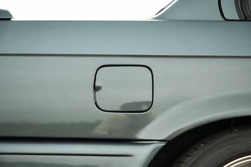 Image 50/50 of BMW 325i (1990)