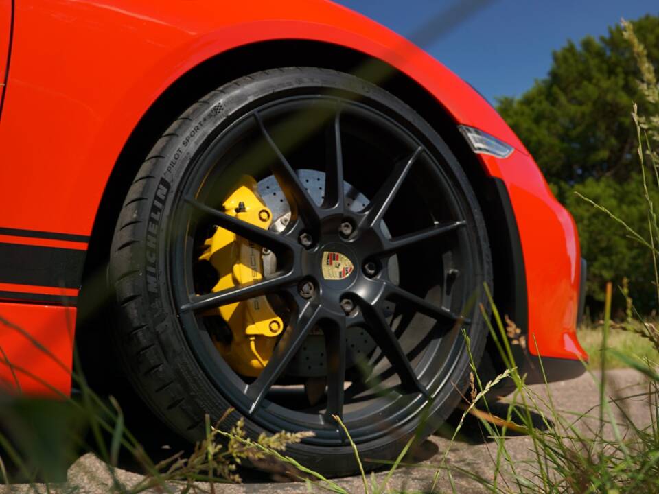 Image 5/24 of Porsche 718 Boxster Spyder (2015)